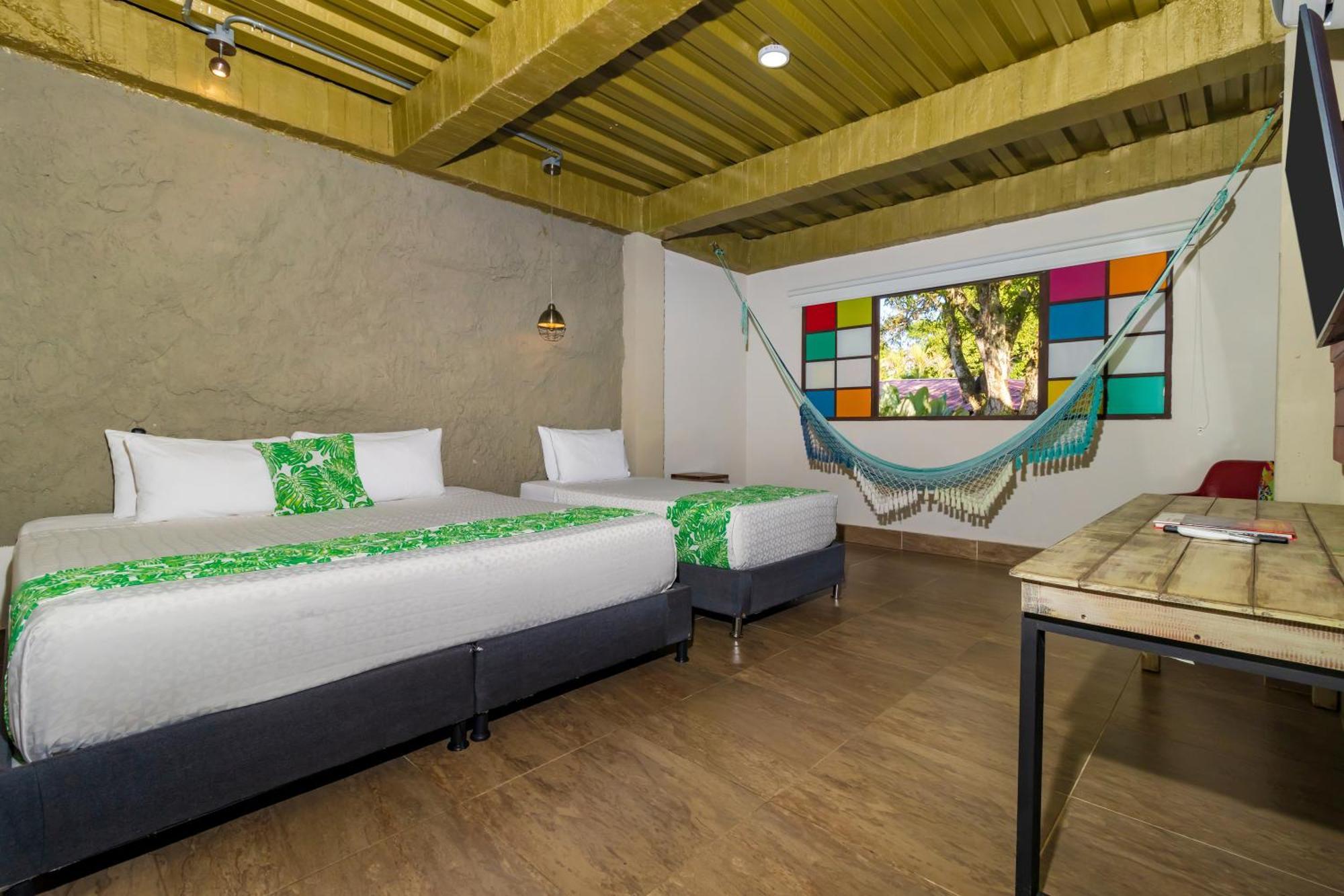 Nq Hotel Orinoquia Granja Campo Alegre Exterior photo