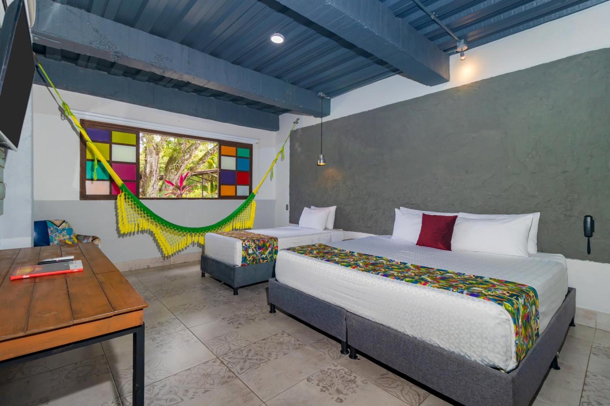Nq Hotel Orinoquia Granja Campo Alegre Exterior photo