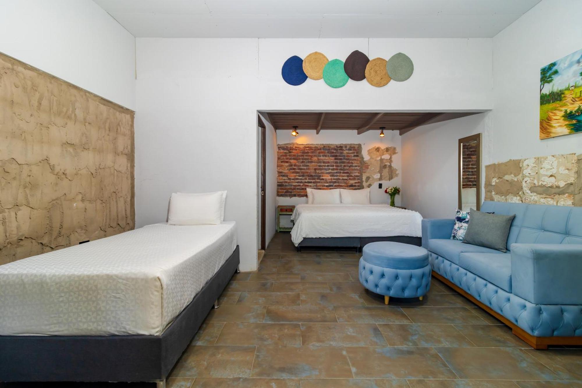 Nq Hotel Orinoquia Granja Campo Alegre Exterior photo
